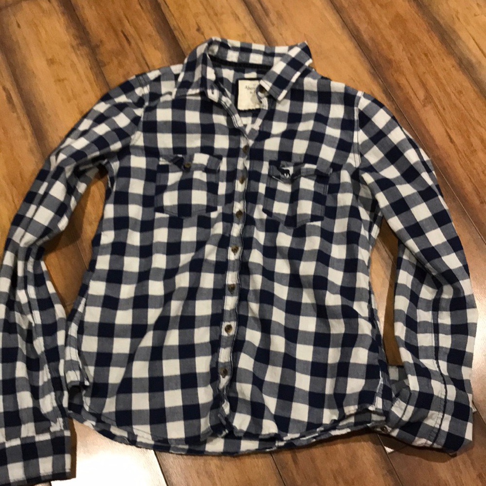 A&F top - Picture 1 of 1